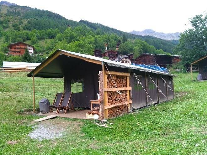 Wiesenbett wallis collection