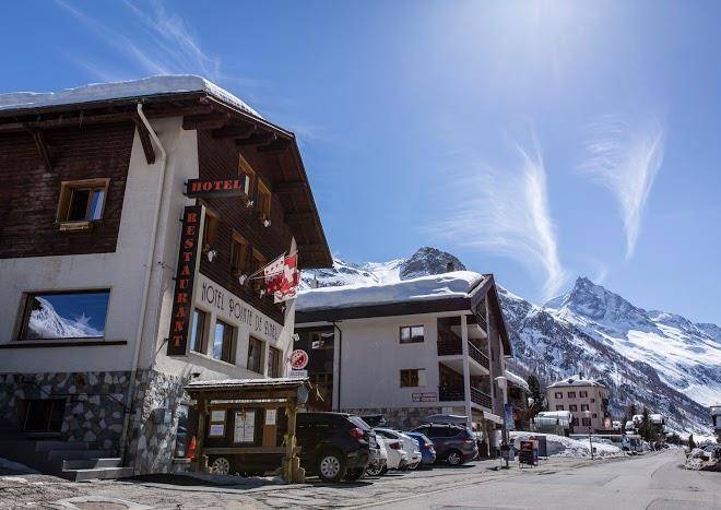 Hotel Pointe De Zinal Image