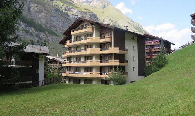 Basecamp hotel & apartments