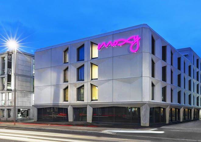 Moxy lausanne city