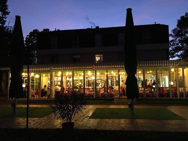 Hotel restaurant de la plage