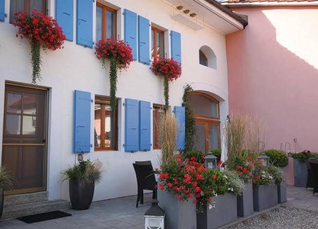 La musardiere sarl