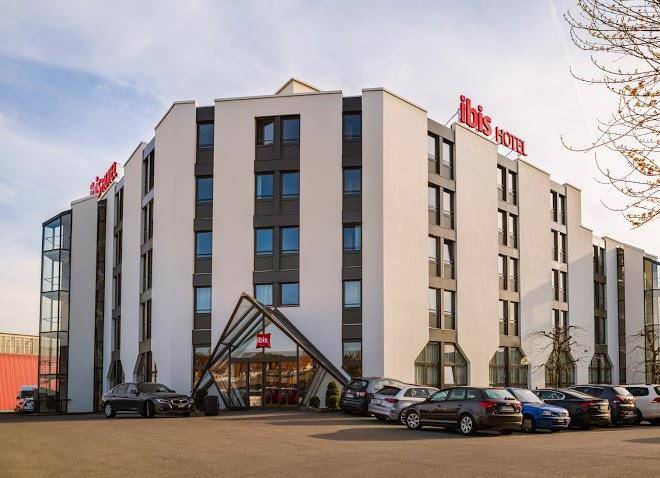 Ibis lausanne crissier