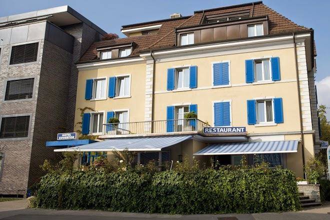 Hotel Zugertor Image