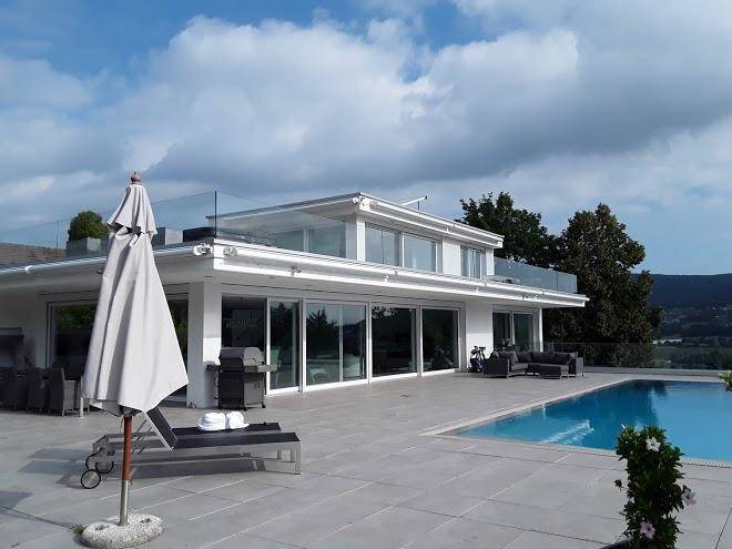 Doppelzimmer mit pool und whirlpool