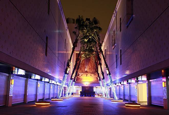 City resort paradise