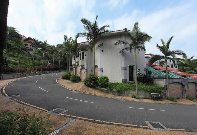 Regale motel