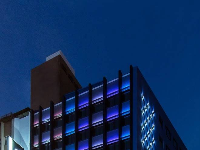 The cloud hotel