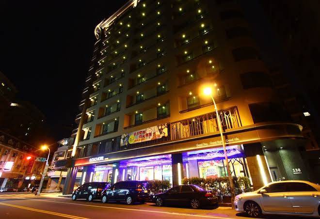 Gogo hotel