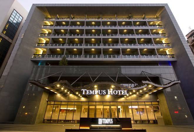 Tempus hotel dadun building