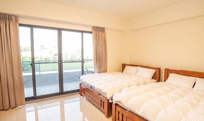 Yellow Wind Bell B&b Image