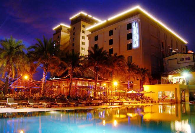 Queena plaza hotel tainan