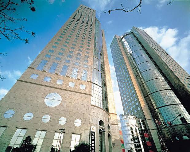 Shangri la's far eastern plaza hotel taipei