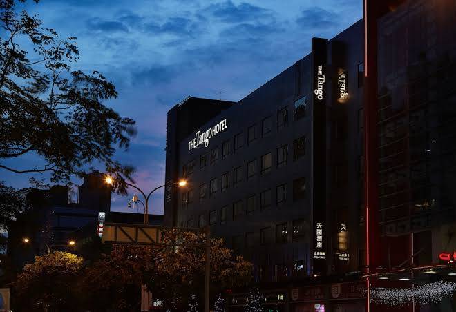 Tango hotel