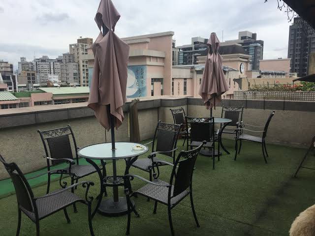 Link World Hotel Image