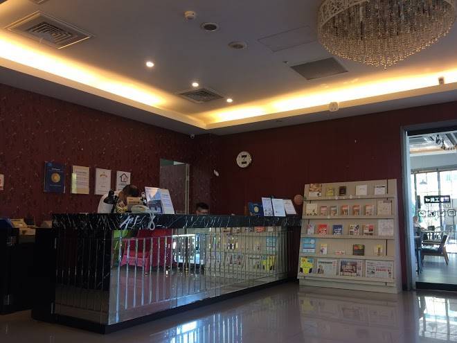 Sunny hotel