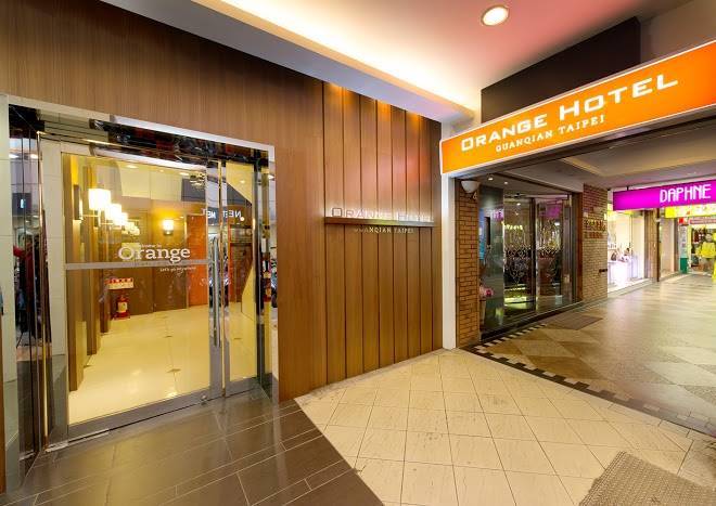 Orange hotel