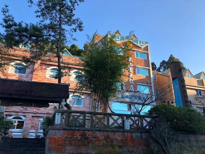 Gau Shan Ching Hotel Image