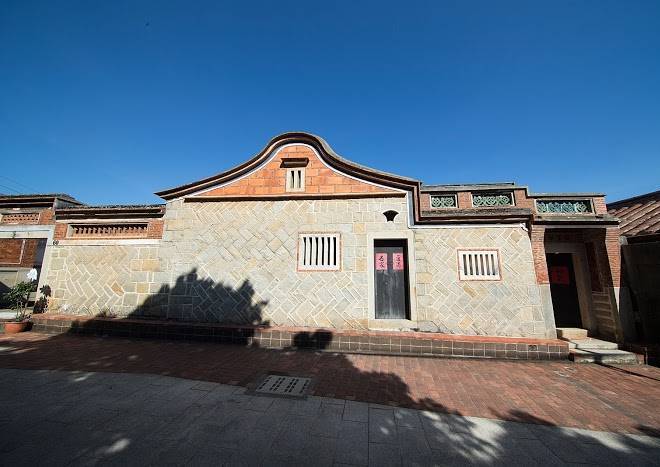 Patio Moonlight Image