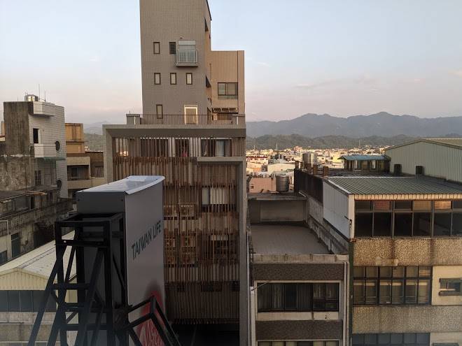 Green yard business hotel