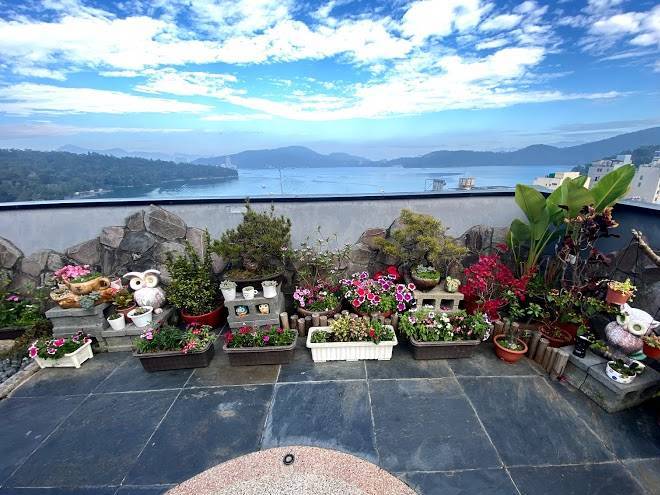 Cherry Feast Resort Image