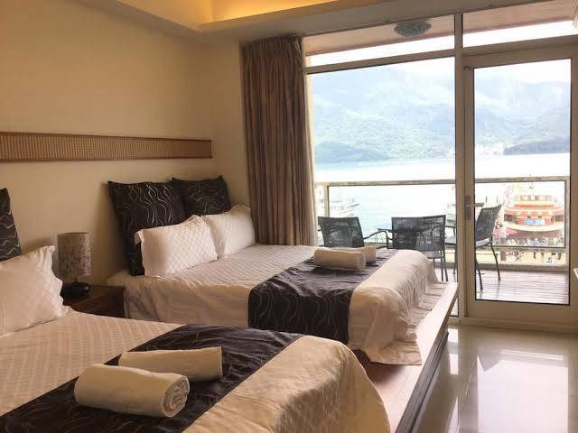 Ming Lake Dike Resort Image