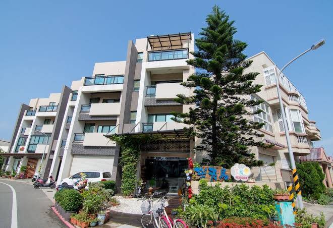 Little Skylark Image