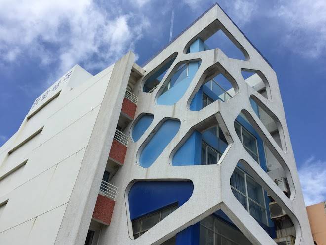 Sky Square B&b Image