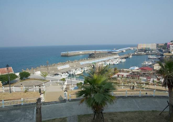 Bailueng Temple Image