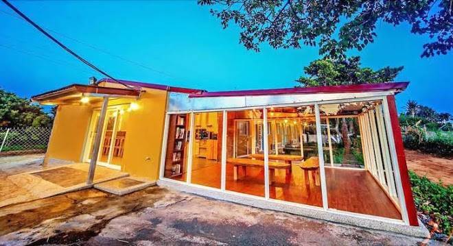 Blue Hole Dive Center Image