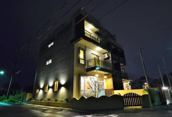 I'm Here B&b Nearby Train Station Image