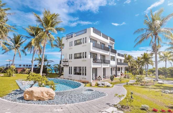 Rich Sunshine Inn Image