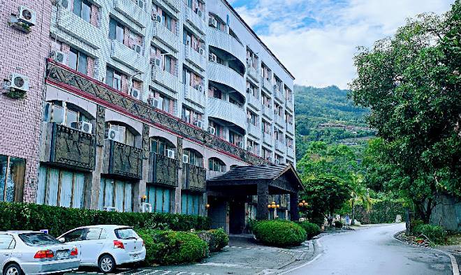 Yawan Spa Hotel Image