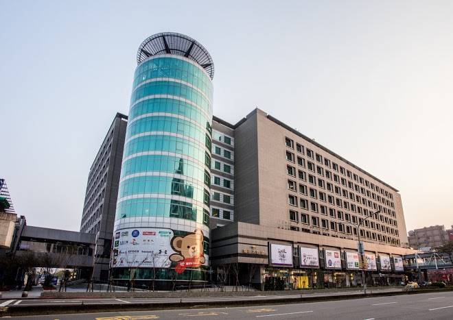 Fullon hotel taoyuan airport access mrt a8