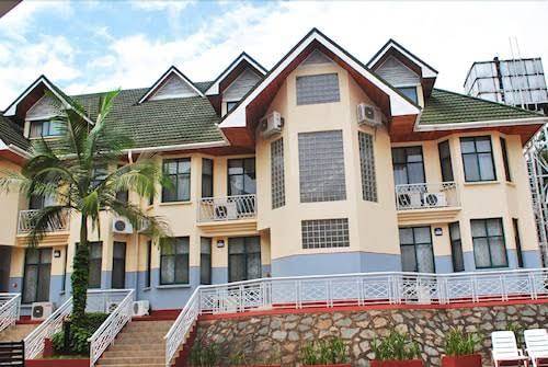 Gold Crest Hotel All Suites Image