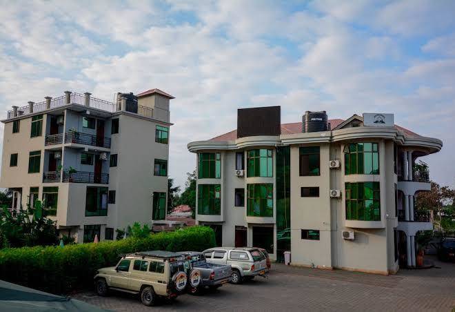 Green mountain hotel