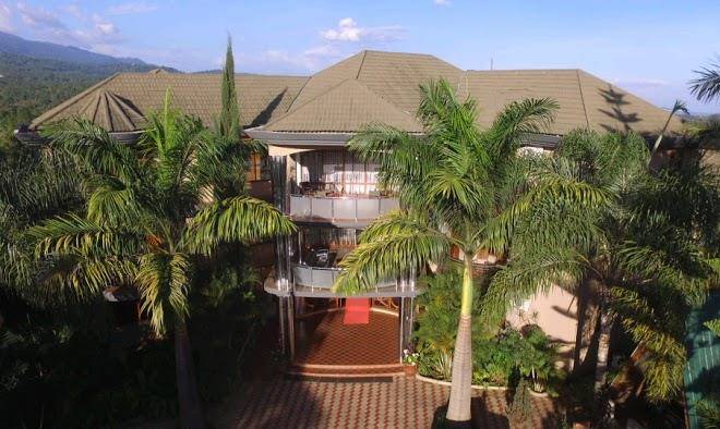 Nejobugg palace hotel
