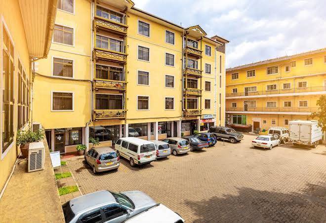 New safari hotel