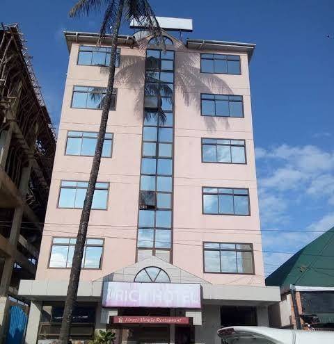 Rich hotel
