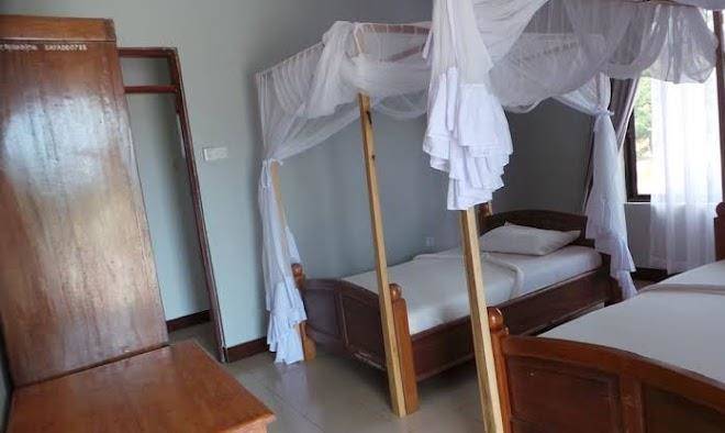 Bush route hotel
