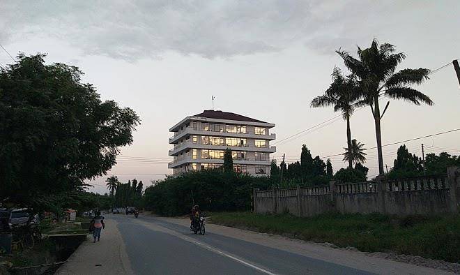 Wanyama hotel