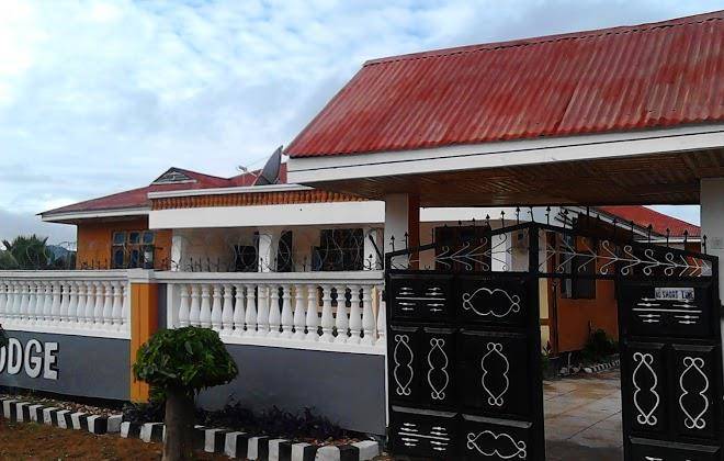 Golden crown hotel