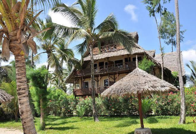 Palumboreef beach resort