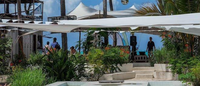 B4 beach club