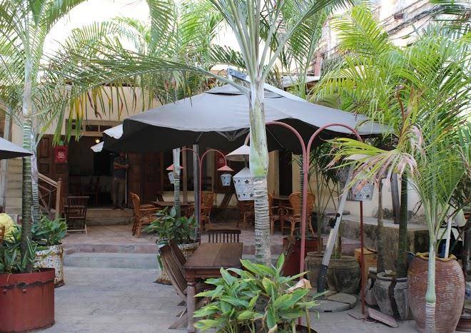 Stone town cafe