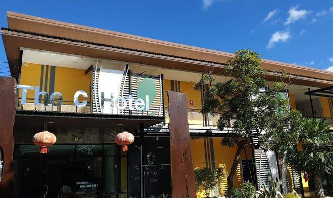 The c hotel amnat charoen