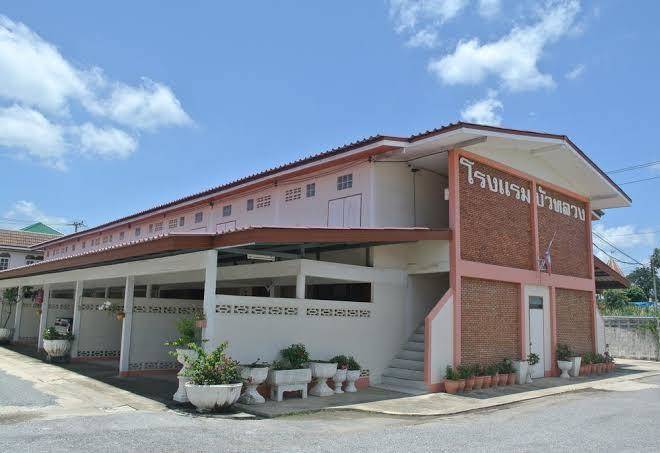 Bualuang hotel
