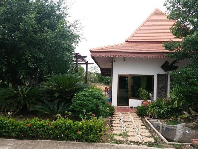 Panpree hotel