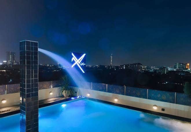 The xtreme hotel