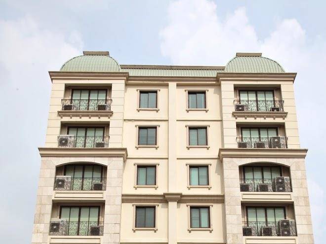 Thomson hotels residences bangna bangkok